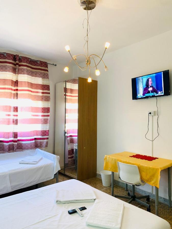 Pearl Pisa Guest House Екстер'єр фото
