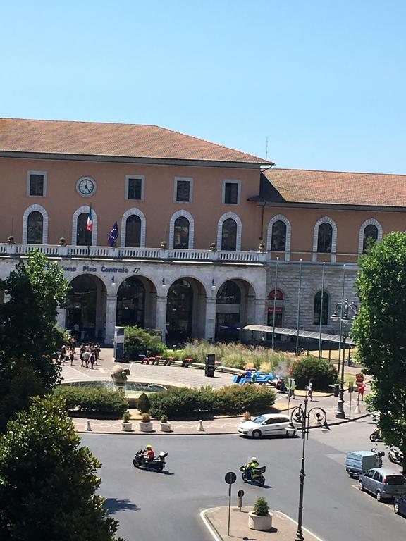 Pearl Pisa Guest House Екстер'єр фото
