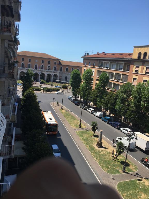 Pearl Pisa Guest House Екстер'єр фото